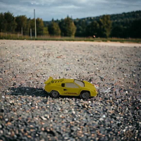 Vintage MATCHBOX DIECAST LAMBORGHINI COUNTACH LP 5000S 1985 MACAU YELLOW - Picture 1 of 7